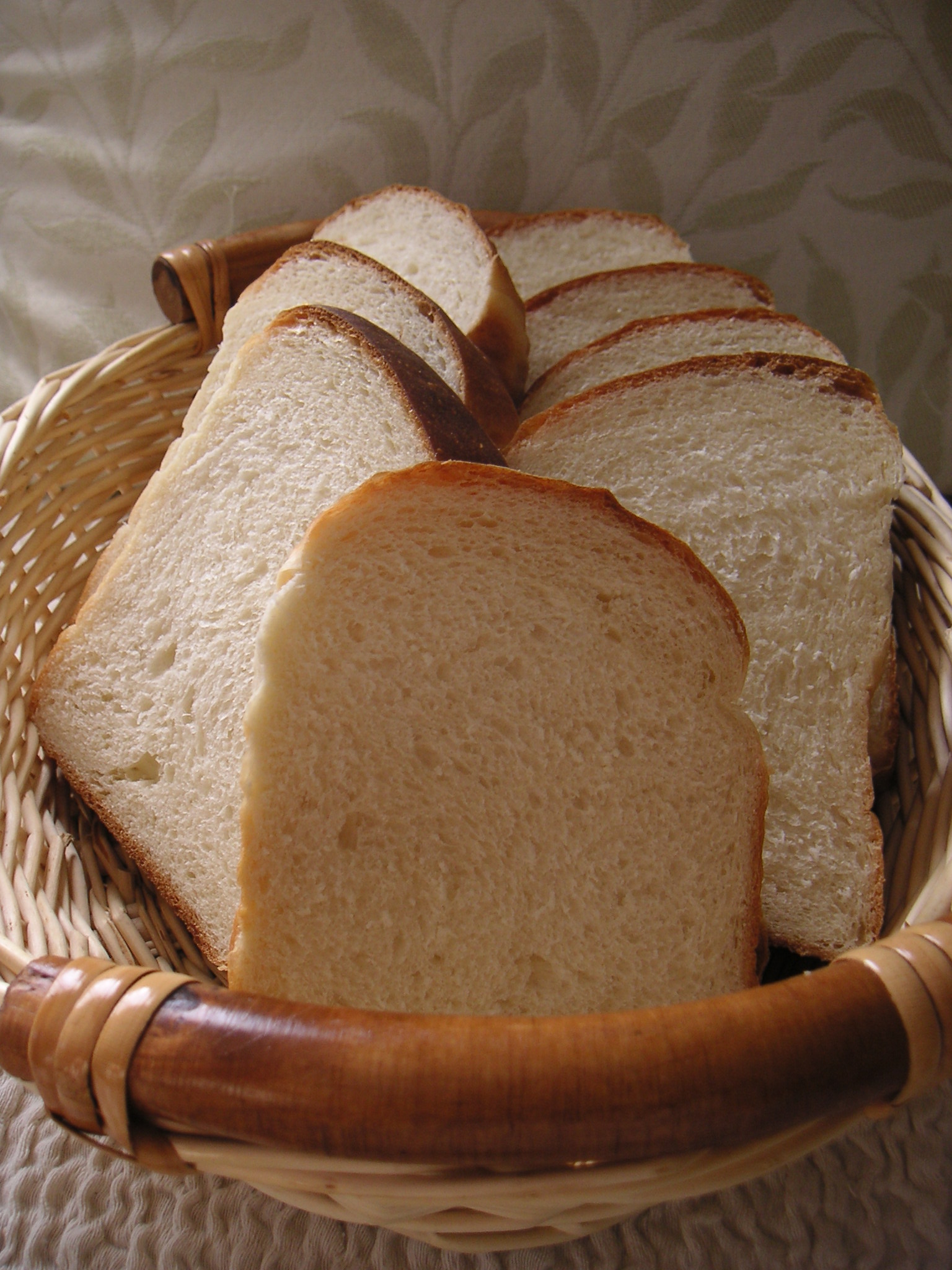 ミルクベースのシンプル食パン バター多め ホームベーカリー日記